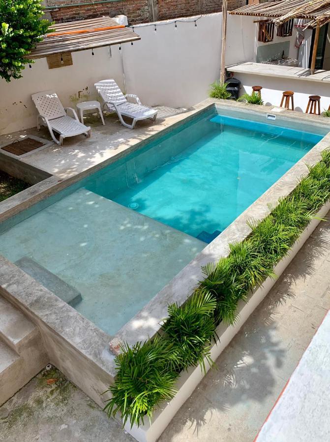 Hotel Casa Juanita Пуерто Ескондидо Екстериор снимка