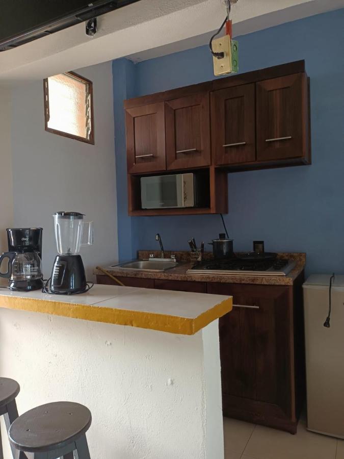 Hotel Casa Juanita Пуерто Ескондидо Екстериор снимка