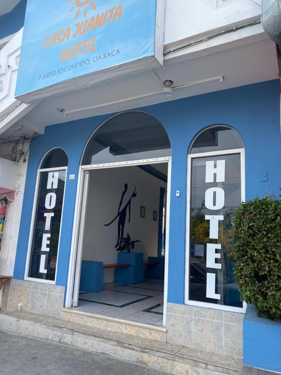 Hotel Casa Juanita Пуерто Ескондидо Екстериор снимка